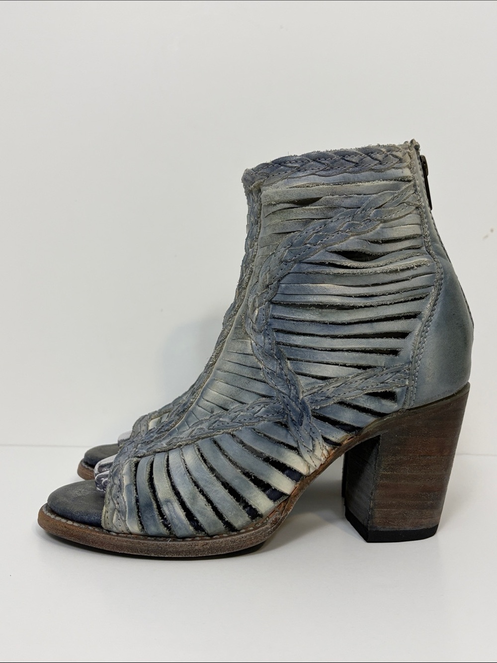 Freebird “Bela” Braided Zipper Cut Out Leather Ankle Western Bootie Women’s 7